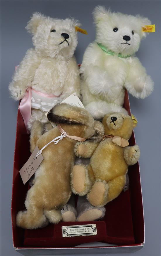 Five Steiff bears/animals